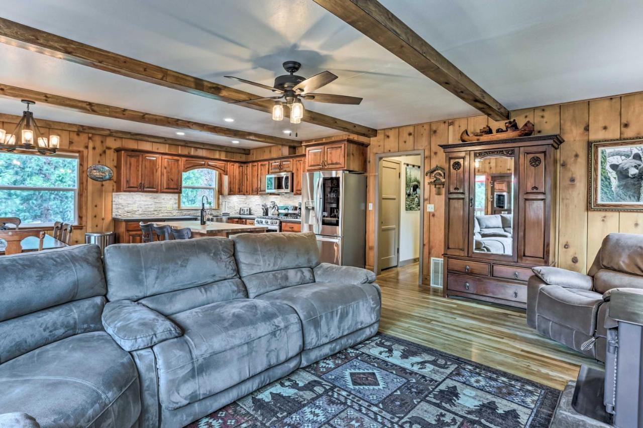 Rustic Oakhurst Retreat Less Than 4 Mi To Bass Lake! Villa Exterior photo